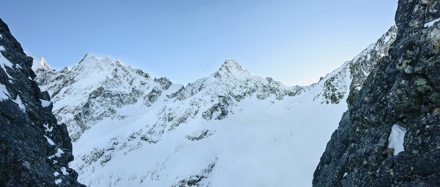 [Group 15]-DSC 0813 DSC 0814-2 images